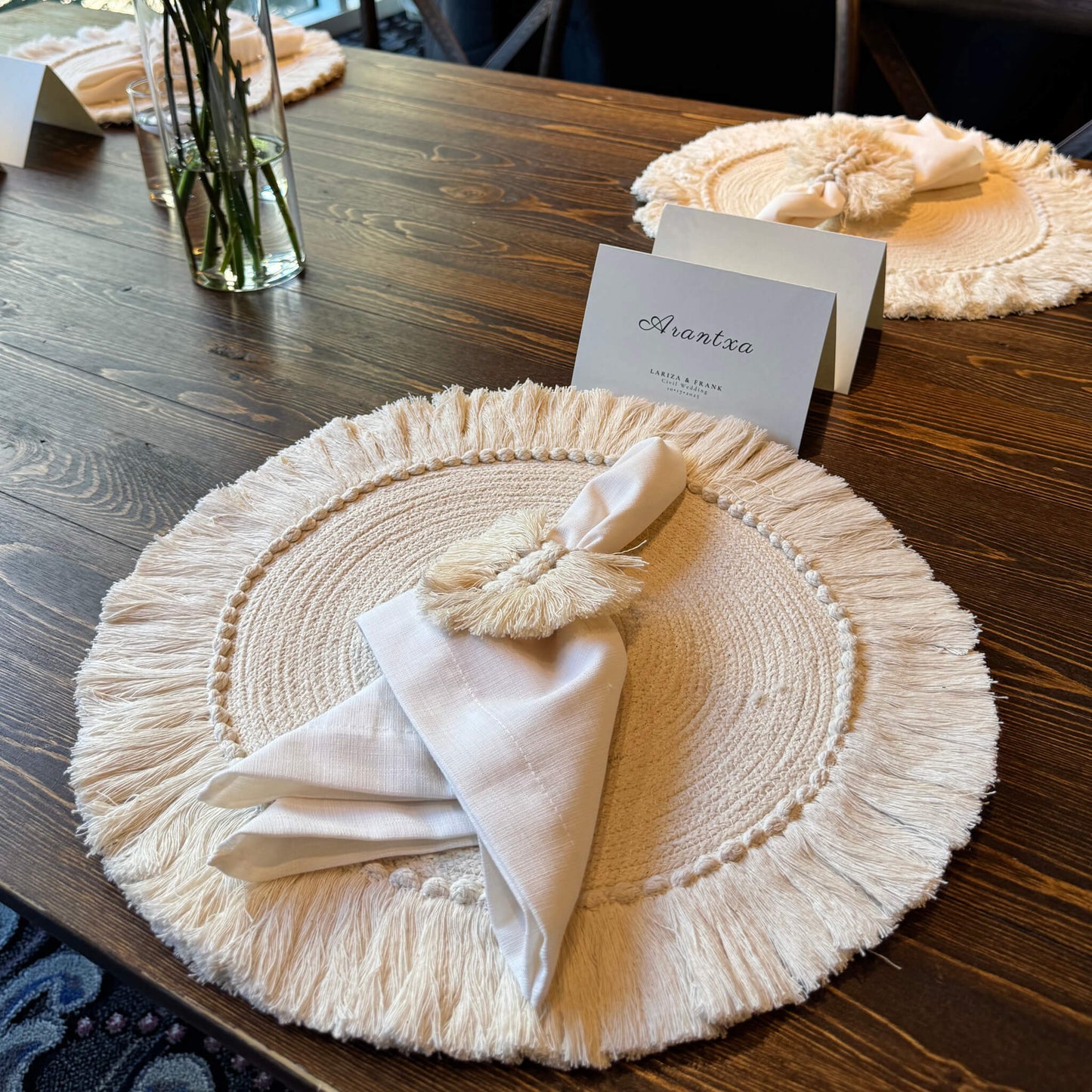 Mantel Individual Redondo Kenia con Flecos – Cuerda Tejida Artesanal para Decoración de Mesa